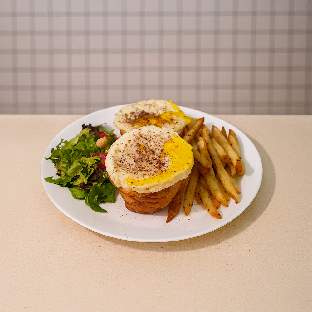 Croishouka (2pc + Salad + Fries)